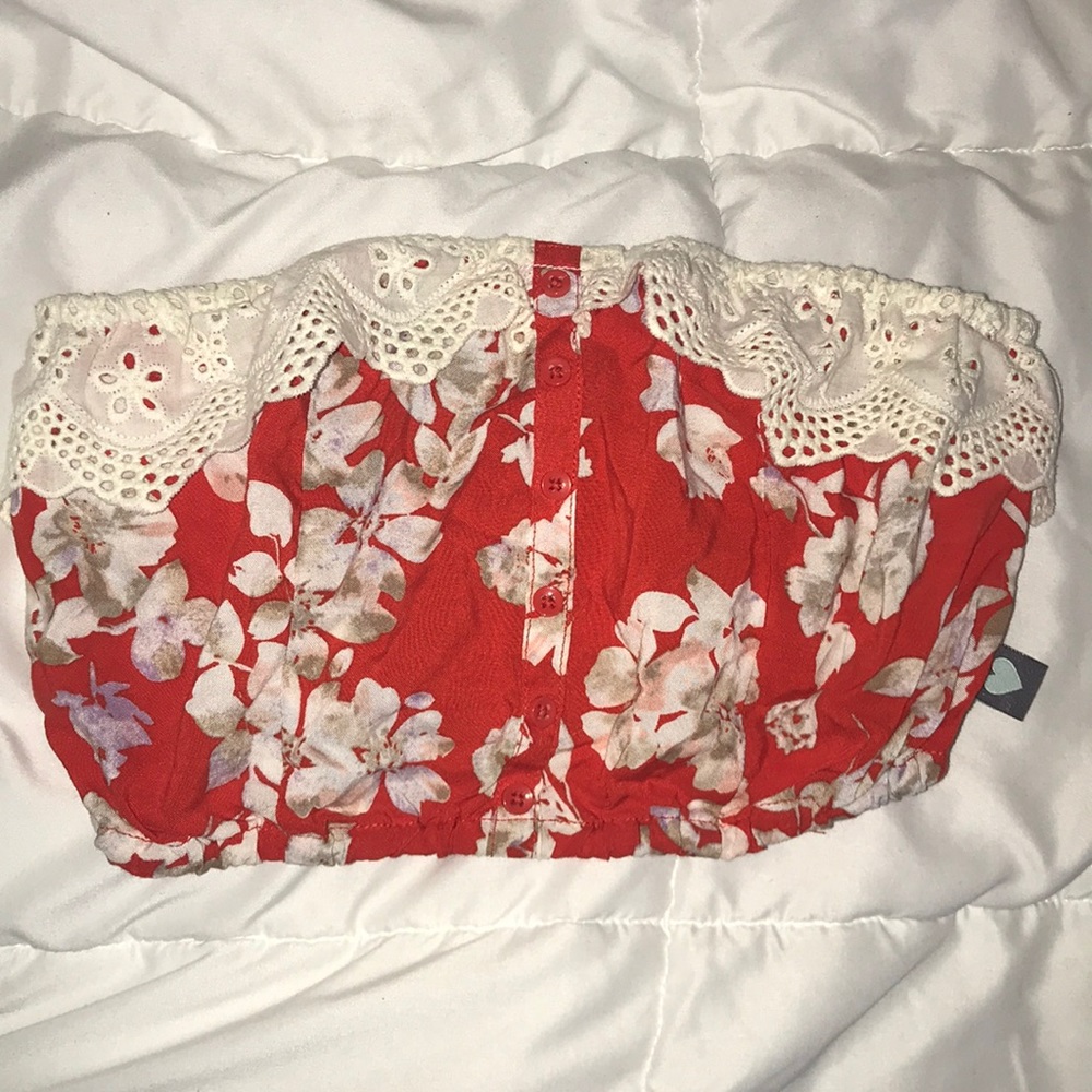 Kendall and Kylie bandeau top